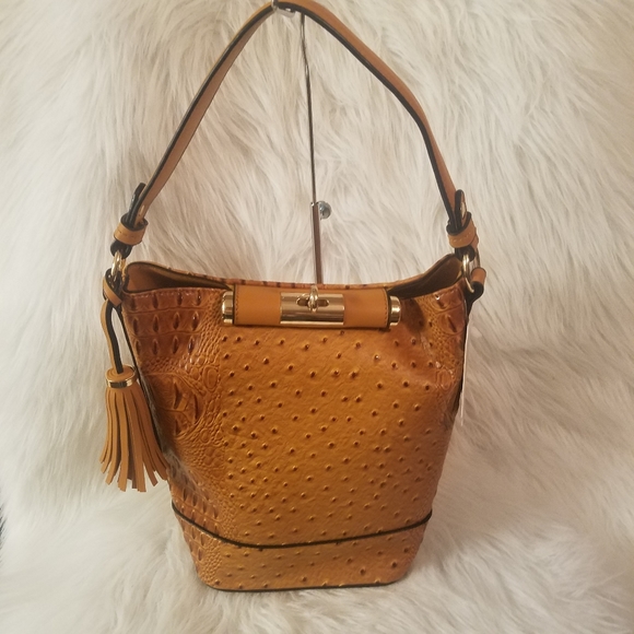 MUSTARD EMBOSSED TALL HOBO SET - Picture 2 of 12